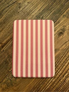 Pink Striped Kindle Colorsoft Cover/Case